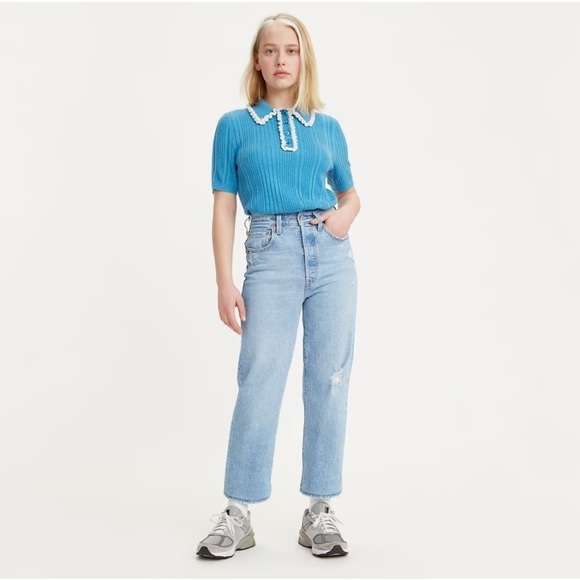 Levi's Denim - Levi’s Premium Ribcage Straight Ankle Distressed High Rise Size 31